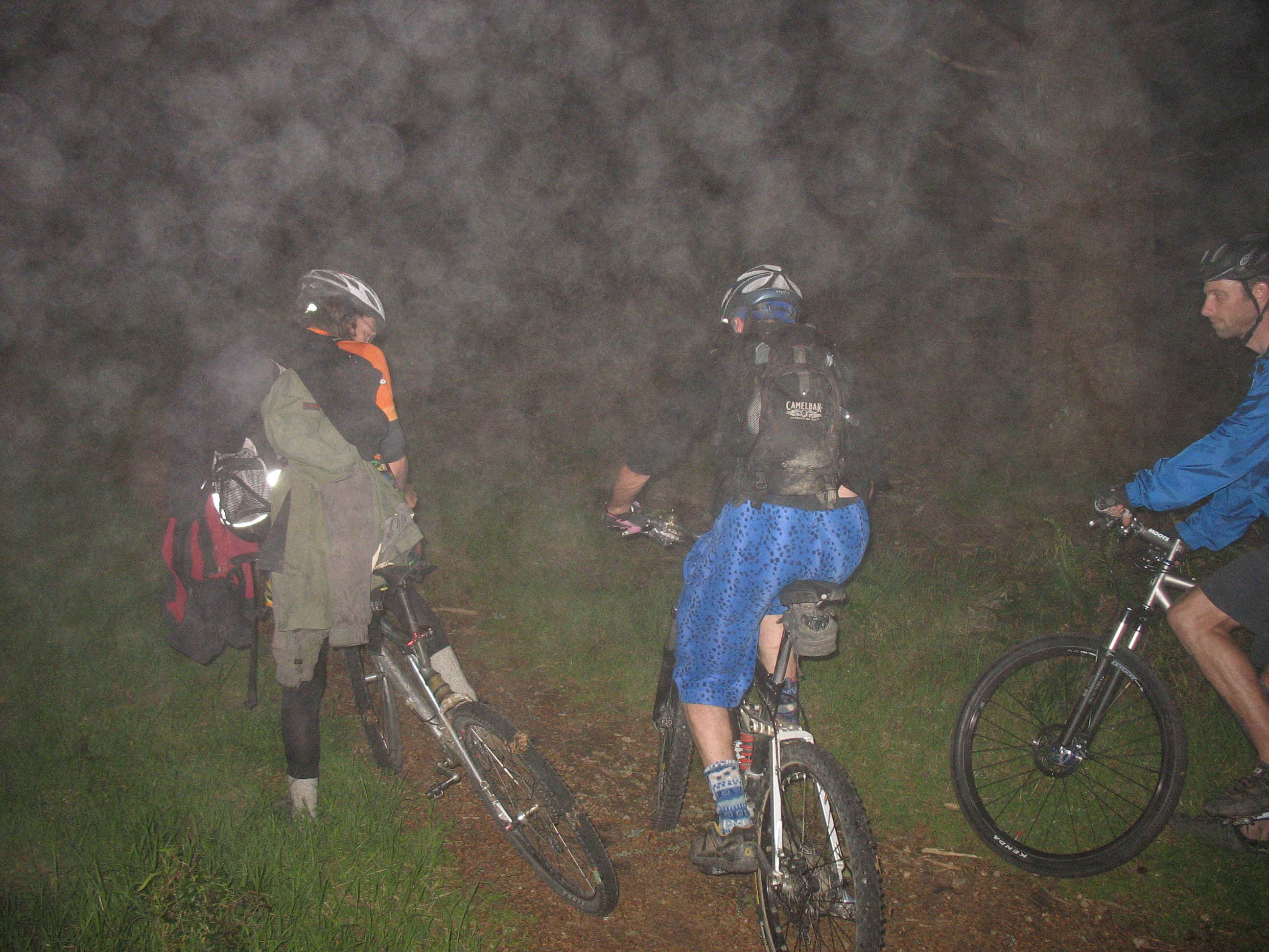 142_4215.JPG (1892459 bytes)