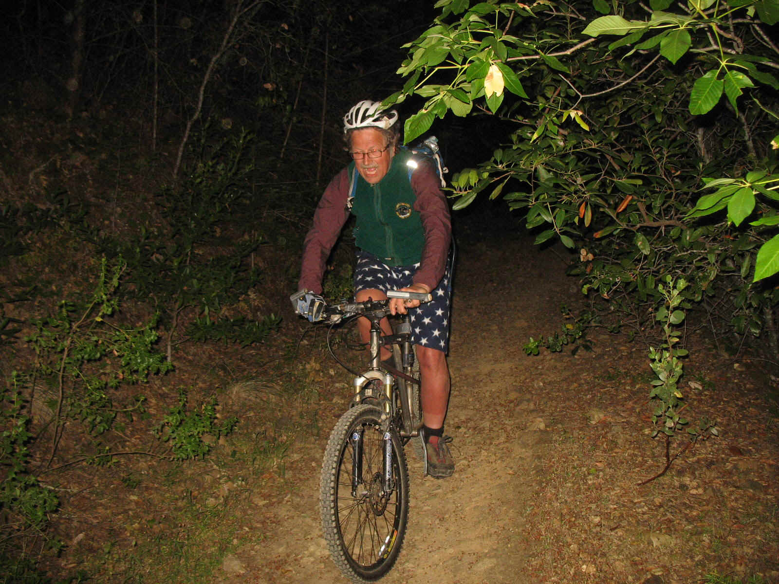 145_4513.JPG (434917 bytes)