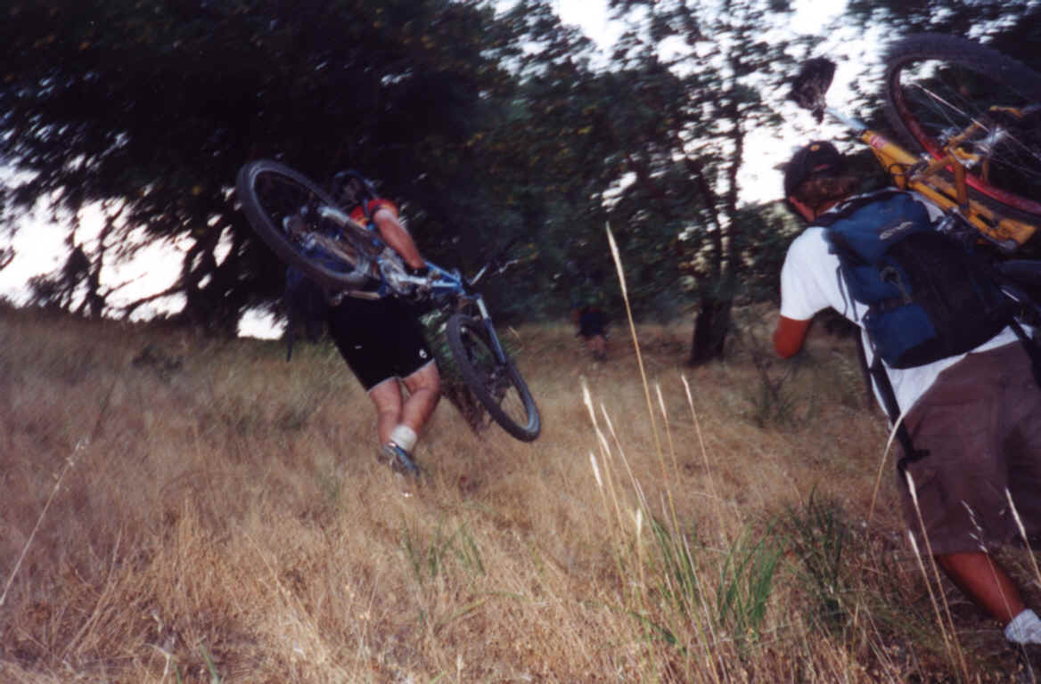 Argonauts - Hike-a-bike.BMP (2691126 bytes)