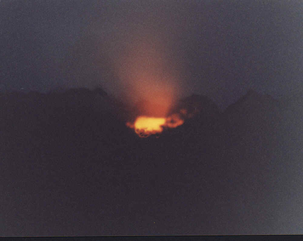 BITM - Dave Glow A.BMP (2382054 bytes)