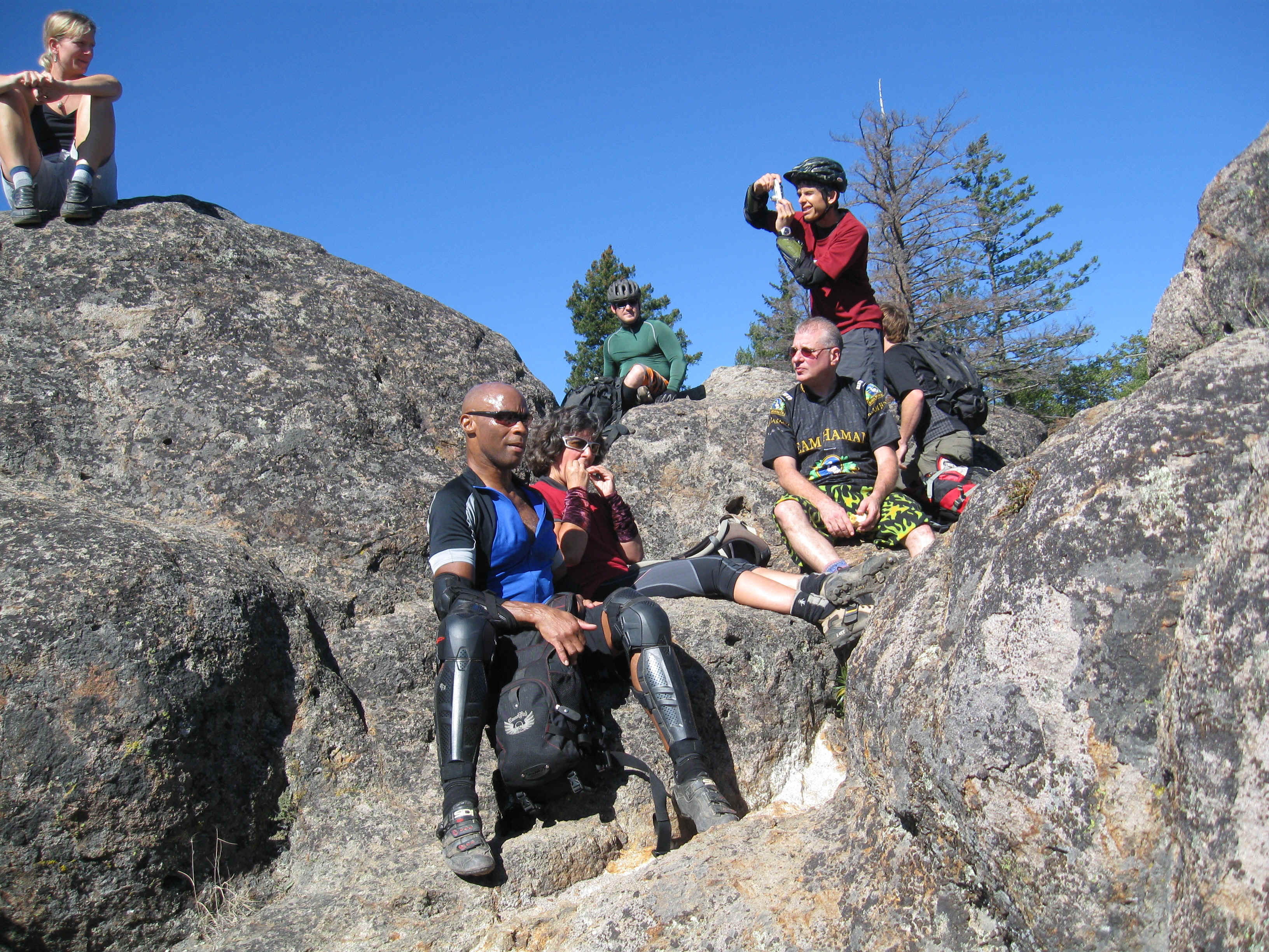 Beeline009.jpg (5322621 bytes)