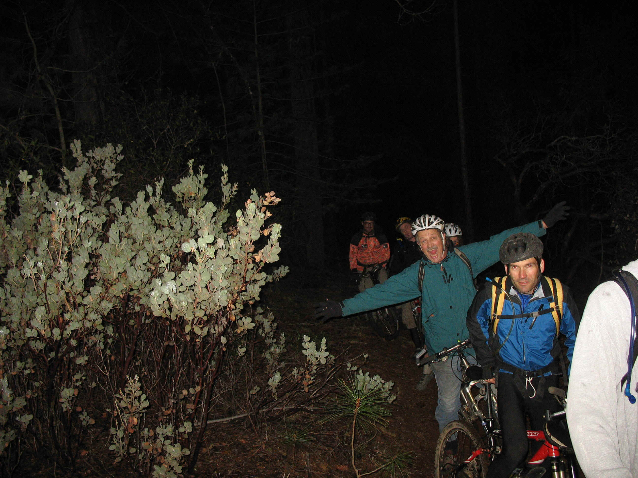 IMG_2866.JPG (770427 bytes)