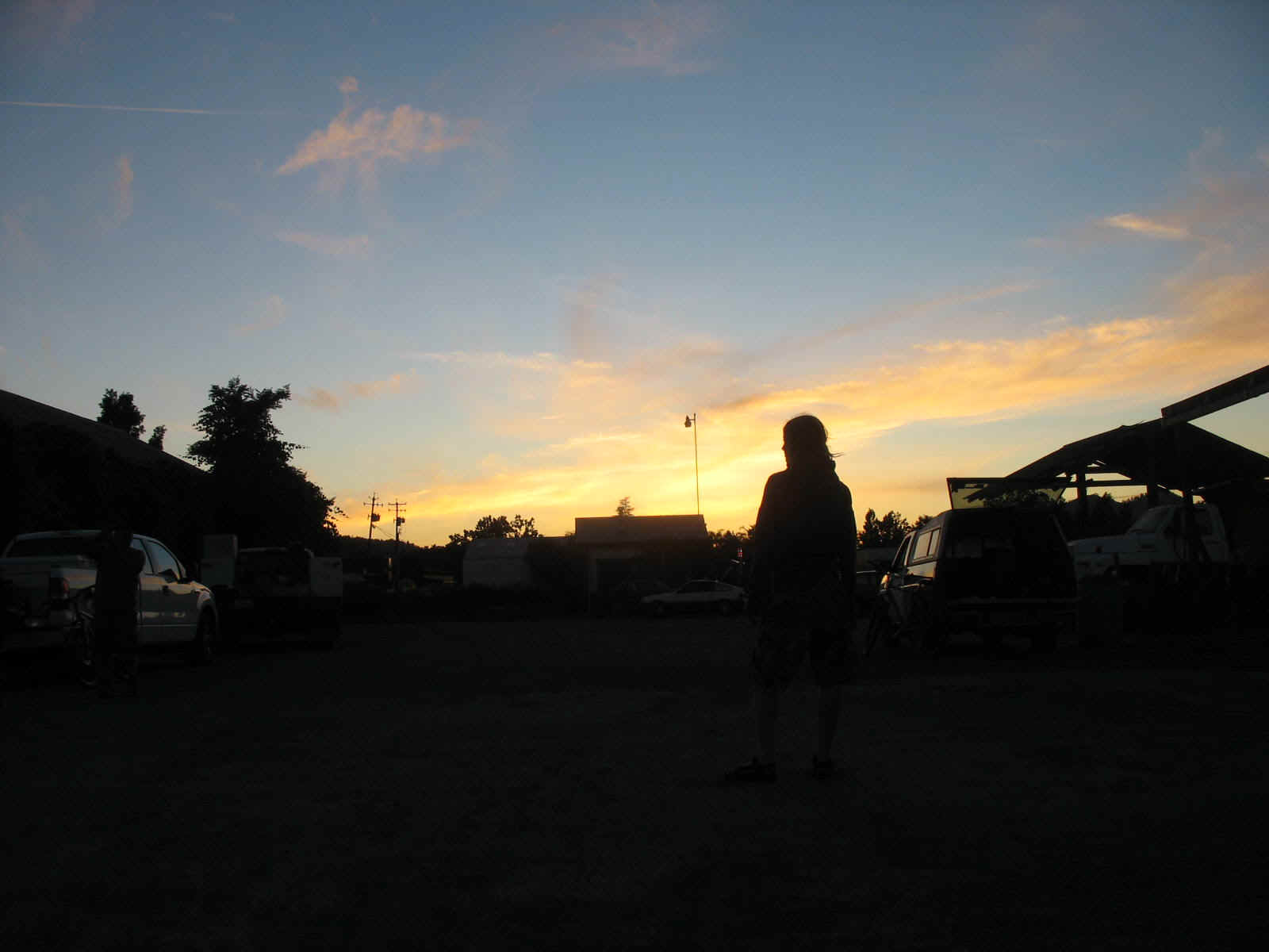 MMM-9.JPG (110219 bytes)