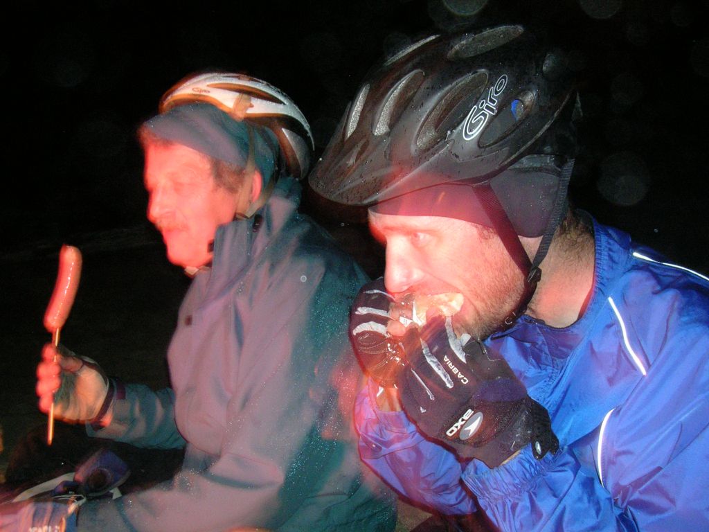 fuel.jpg (119511 bytes)